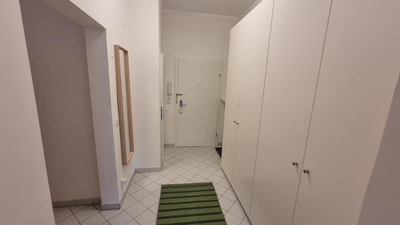 Sunny Apartment Next To Metro 1Br Wien Exteriör bild