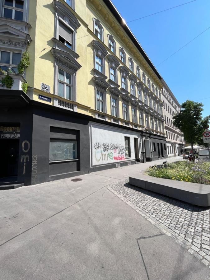 Sunny Apartment Next To Metro 1Br Wien Exteriör bild