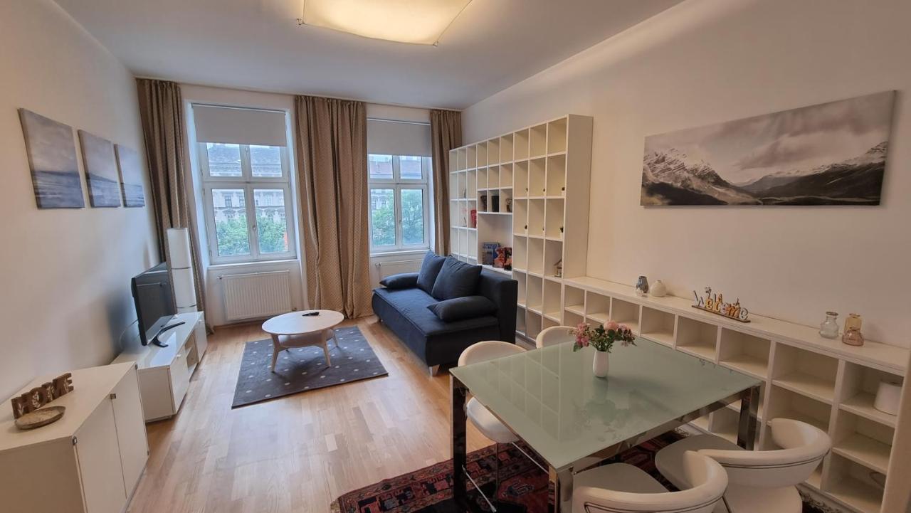 Sunny Apartment Next To Metro 1Br Wien Exteriör bild