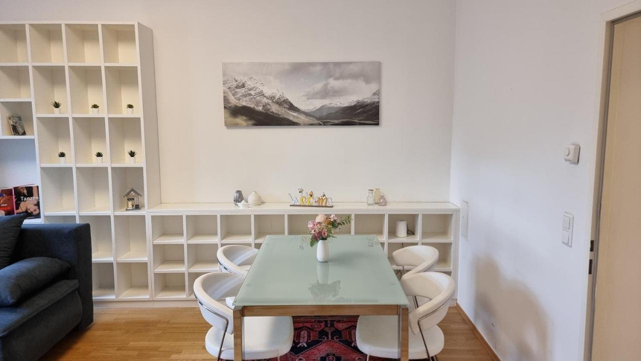 Sunny Apartment Next To Metro 1Br Wien Exteriör bild